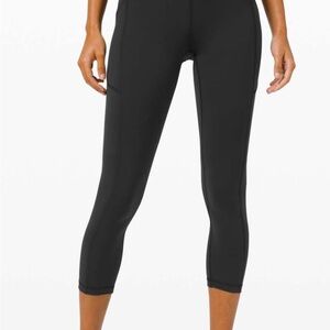 Lululemon Invigorate HR Crop Size 6